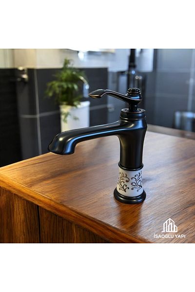 İSAOĞLU YAPI Black Sink Faucet - Country Design Embroidered Luminaire