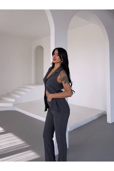 ILLE Button Detail Vest Trousers Set