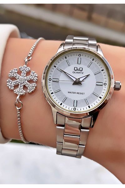 Q&Q Silver Color Waterproof Women's Wristwatch - With Bracelet Gift