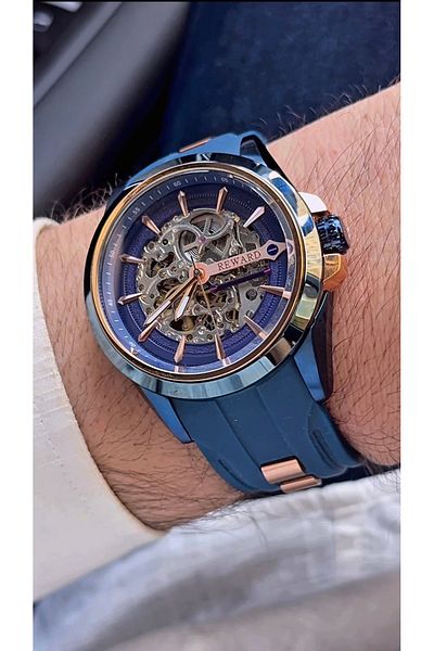 Reward Brand Automatic Wristwatch