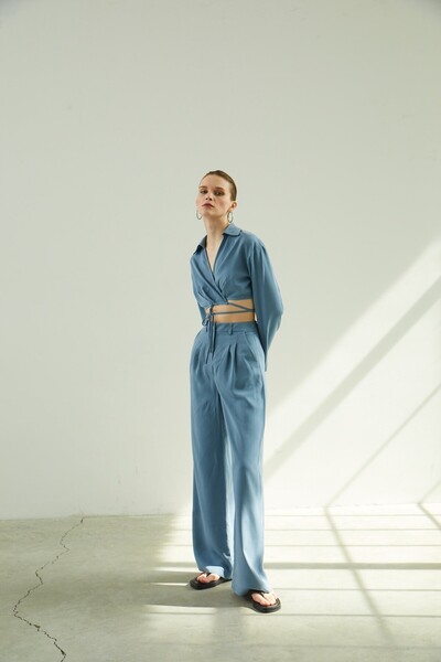 MARKAPIA WOMAN Pleated Wide Leg Blue Trousers