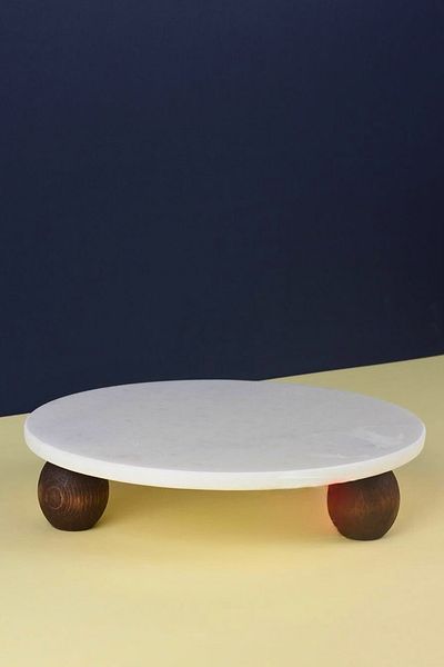 Woodcept Set of 2 Round Marble Presentation Rack Stand with Wooden Ball Feet, Riser and Organizer Stand