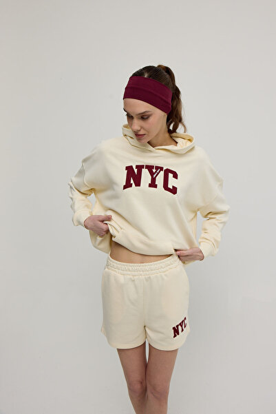 TUBİA Kadın Vanilya NYC Baskılı Şort