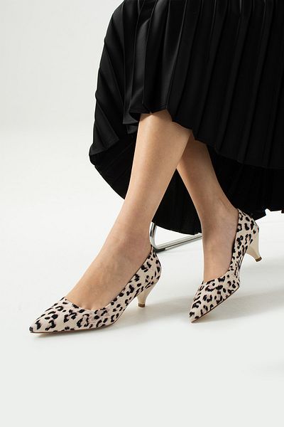Güllü Shoes Leopard Patterned Satin Pointed Toe Women's Heeled Shoes 5 cm Comfortable Stylish Daily Office Special Occasion Combination
