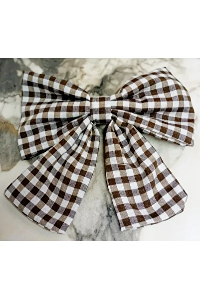 Lissa Piti Square Bow Buckle Models