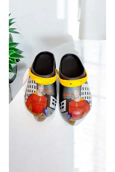 gigigiyim Superhero Printed Boys Sandals Slippers