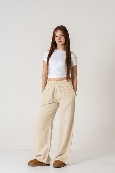 VerdeBlanco Cream Colored High Waist Draped Palazzo Fabric Trousers
