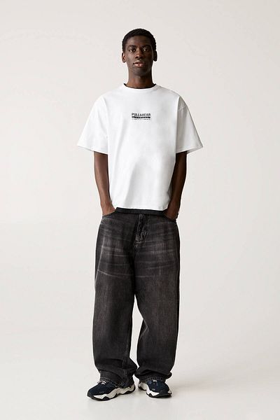 Pull & Bear Double short sleeve T-shirt with logo
