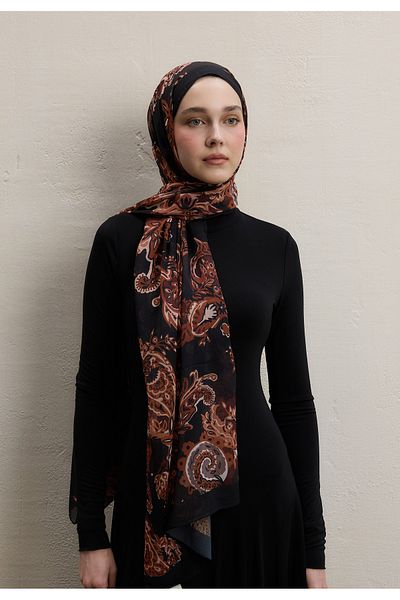 Fresh Black Wild Flora Pattern Silk Shawl