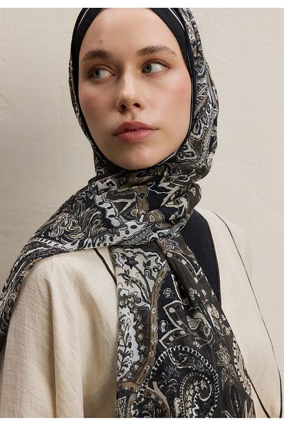 Fresh Black Dark Bohemy Pattern Silk Crepe Shawl