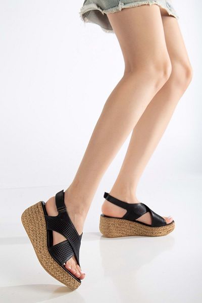ANALİN SHOES Sandale cu velcro cu bretele încrucișate din piele naturală neagră de damă