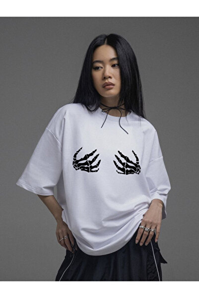 WEARTEX Women's Skeleton Hands Printed Crew Neck Oversize Basic T-Shirt