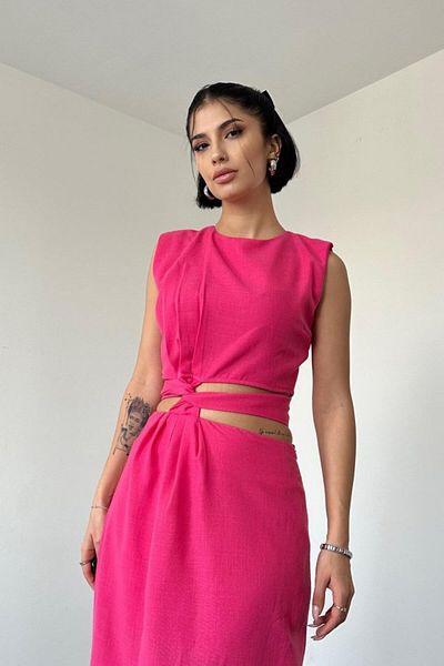 MODAVERA Fuchsia Belted Crop and Skirt Set