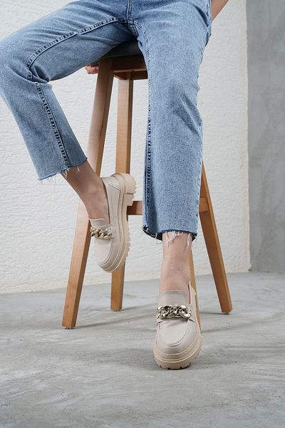 Beyond Μπεζ δερμάτινη χοντρή σόλα Loafer Moccasin - Γυναικεία παπούτσια με αλυσίδα 4,5 cm