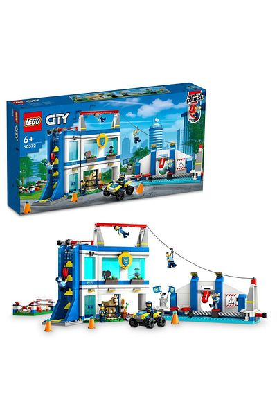 LEGO ® City Police Training Academy 60372 - Construction Set for Children Ages 6 and Up (823 Pieces).
