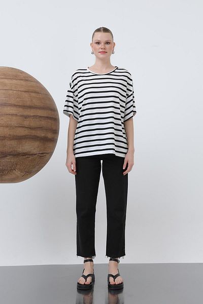 Loreen Women's Crew Neck Striped Tshirt - 20634Tsh - Ecru-Black