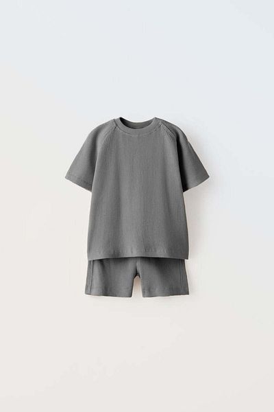 Magu Unisex Kids Waffle Seersucker Fabric T-Shirt and Shorts Set – Comfortable and Stylish Casual Combination