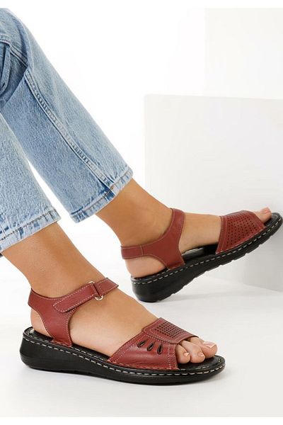 B T Shoes Women's sandals in dark brown leather Ellena