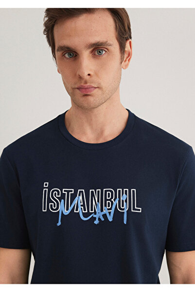 Mavi Ανδρικό μπλουζάκι Istanbul με στάμπα σε μπλε ναυτικό χρώμα 067114-34319