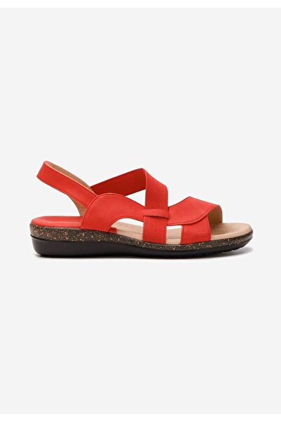 B T Shoes Tobia red low-heeled sandals