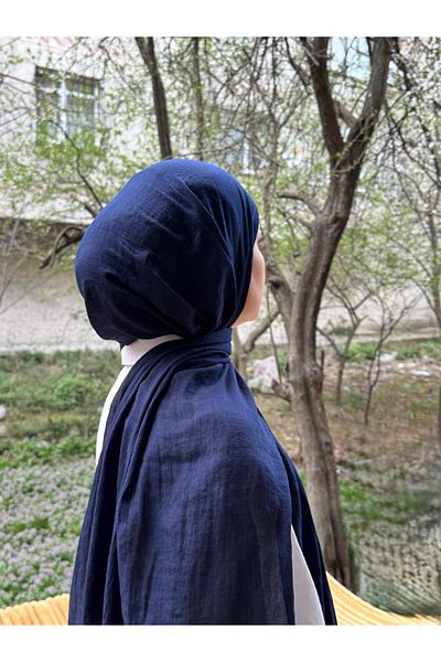 shalby Hijab Cotton Crash Shawl Dark Navy Blue