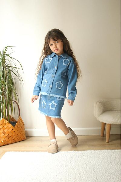 Elidabutik Costum cu fustă din denim cu piese stea