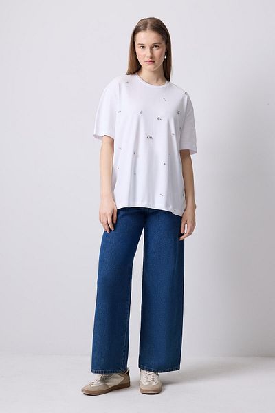 Touché Privé Stone Embroidered Oversize T-Shirt