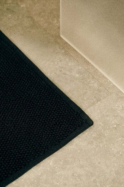 H&M Cotton bath mat