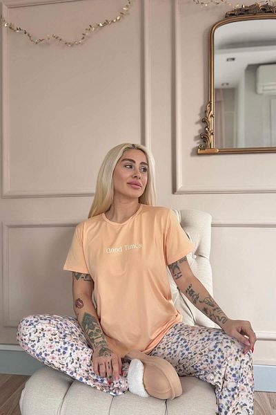 Pijamaevi Peach Good Times Patterned Short-Sleeve Knitted Women's Pajamas Set