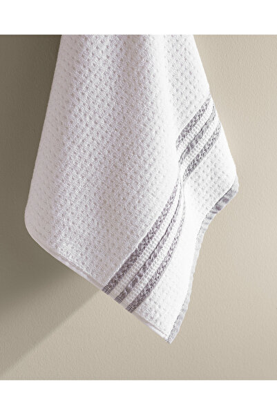 Madame Coco Alissa %100 Pamuk Yüz Havlusu - Beyaz