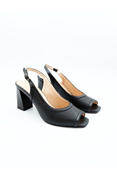 Tenau Ženske cipele sa štiklom od prave kože