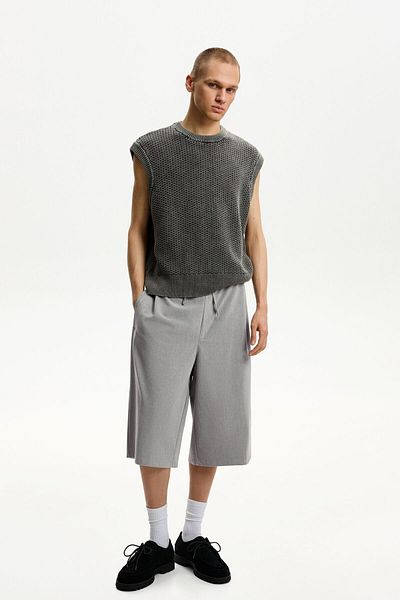 Bershka Baggy tailored jogger Bermuda shorts