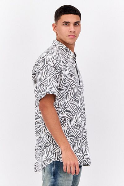 Peter Werth Men Regular Fit Short Sleeve Allover Printed Casual Shirt, White