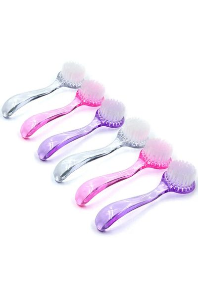 Nail Master Luxury Handle Nail Cleaning Brush