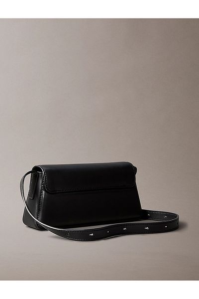 Calvin Klein Compact Leather Saddle Shoulder Bag with Goblet Belt Lv04K3110G-Ub1