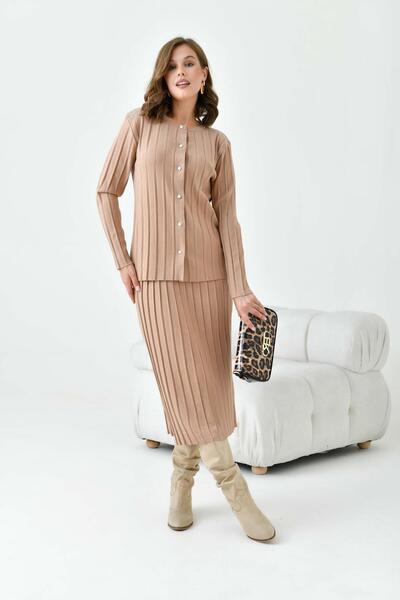 Garmi Жіночий двокомпонентний комплект Camel