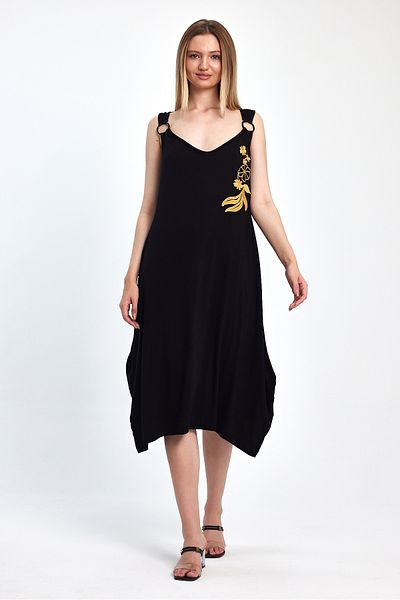 Denismoda Γυναικείο φόρεμα με λουράκι με λεπτομέρεια κεντήματος και τσέπες σε μεγάλο μέγεθος