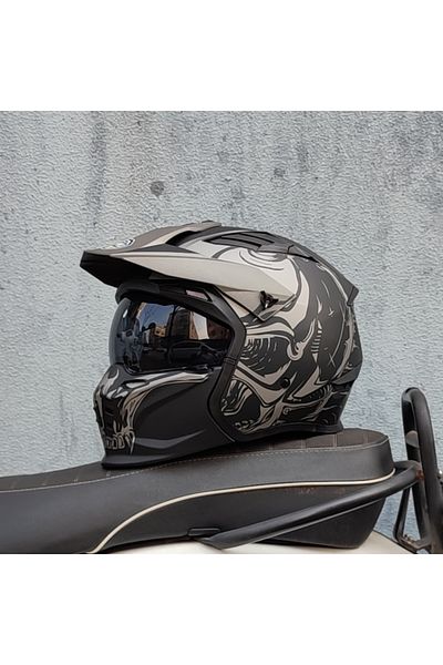 Choice XL 8 ORZ Motorcycle Helmet Vintage Casque Moto Black Warrior Combination Helmet Full Half Helmet Cru