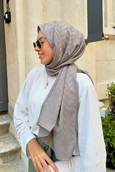 carell Nur Sultan'ın Tercihi Baklava Desen Pamuk İpek Şal Küllü Gri