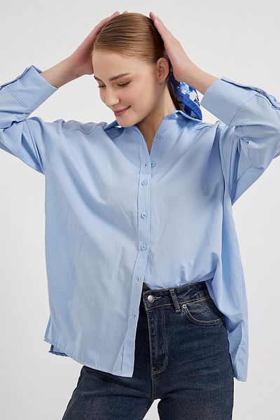 Arma Life Cămașă albastră lungă oversize pentru femei cu fantă laterală