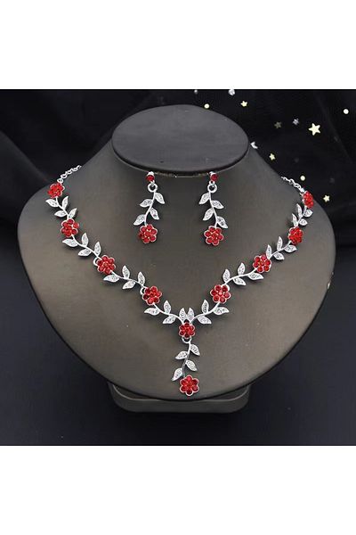 Choice S041-3 3 Pcs Sweet Jewelry Set Exquisite Rhinestone Pendant Banquet Party Women Fashion Romantic Cry