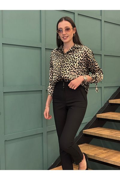 AYHAN Cămașă din satin de mătase cu nasturi în față, cu elastic în față și leopard lung în spate