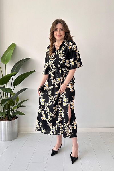 MaziButik Rochie Daisy cu volan cu mânecă neagră