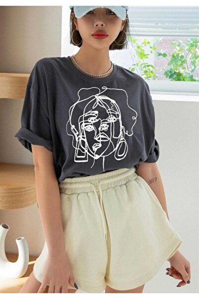 KOZİA OUTDOORS Γυναικείο μπλουζάκι με λεπτομερή εικονογράφηση προσώπου, βασικ...