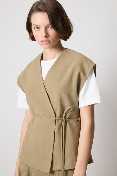 Touché Privé Vest Skirt Suit with Belt