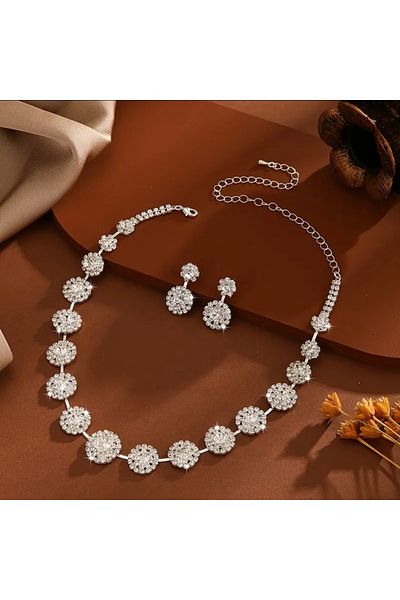 Pinkimaj Silver Stone Set Necklace Earring Set