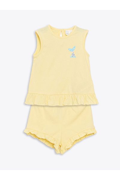 LC Waikiki New Season Crew Neck Baby Girl Blouse and Shorts 2-Piece - S5Ls41Z1