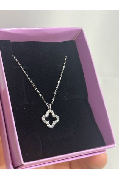 Le Manolia Accessories KARARMAZ ÇELİK YONCA KOLYE ZARİF TASARIM KADIN CLEEF K...