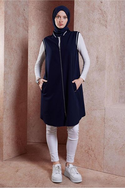 Alvina Vest 44661 - Zippered Design