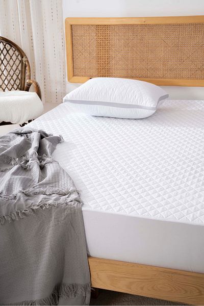 Rivaİstanbul Elisa Double Quilted Liquid Proof Bed Mattresses